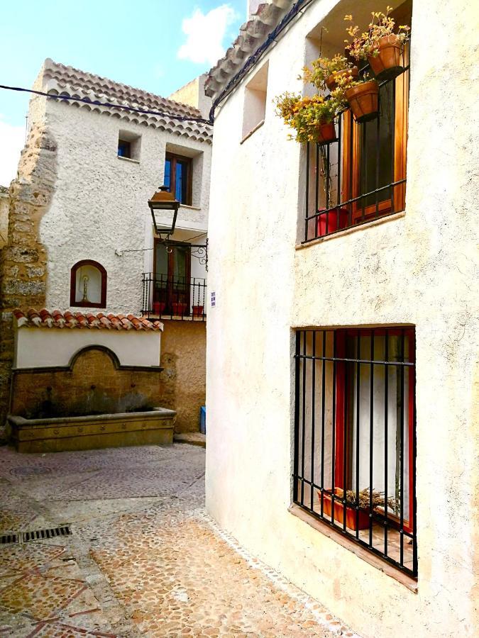 Casa Rural El Altillo 莱图尔 外观 照片
